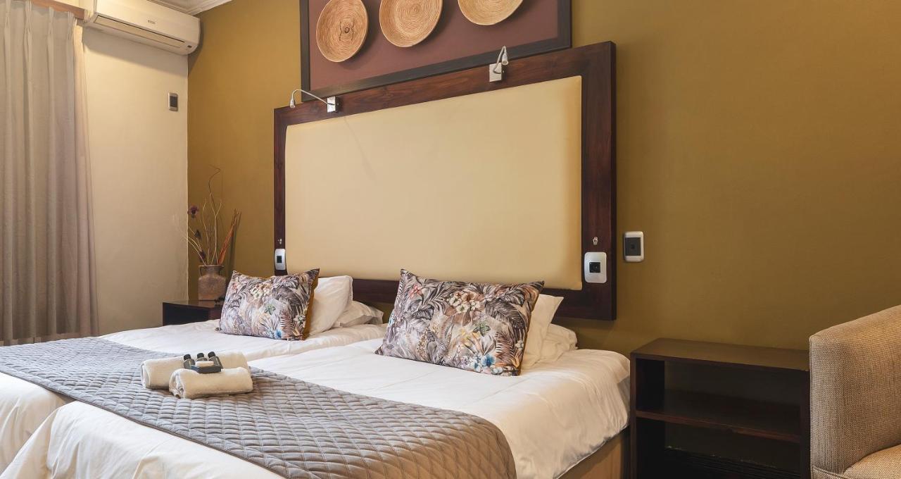 The Graham Hotel Grahamstown Esterno foto
