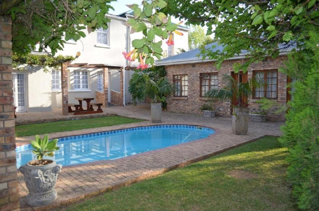 The Graham Hotel Grahamstown Esterno foto