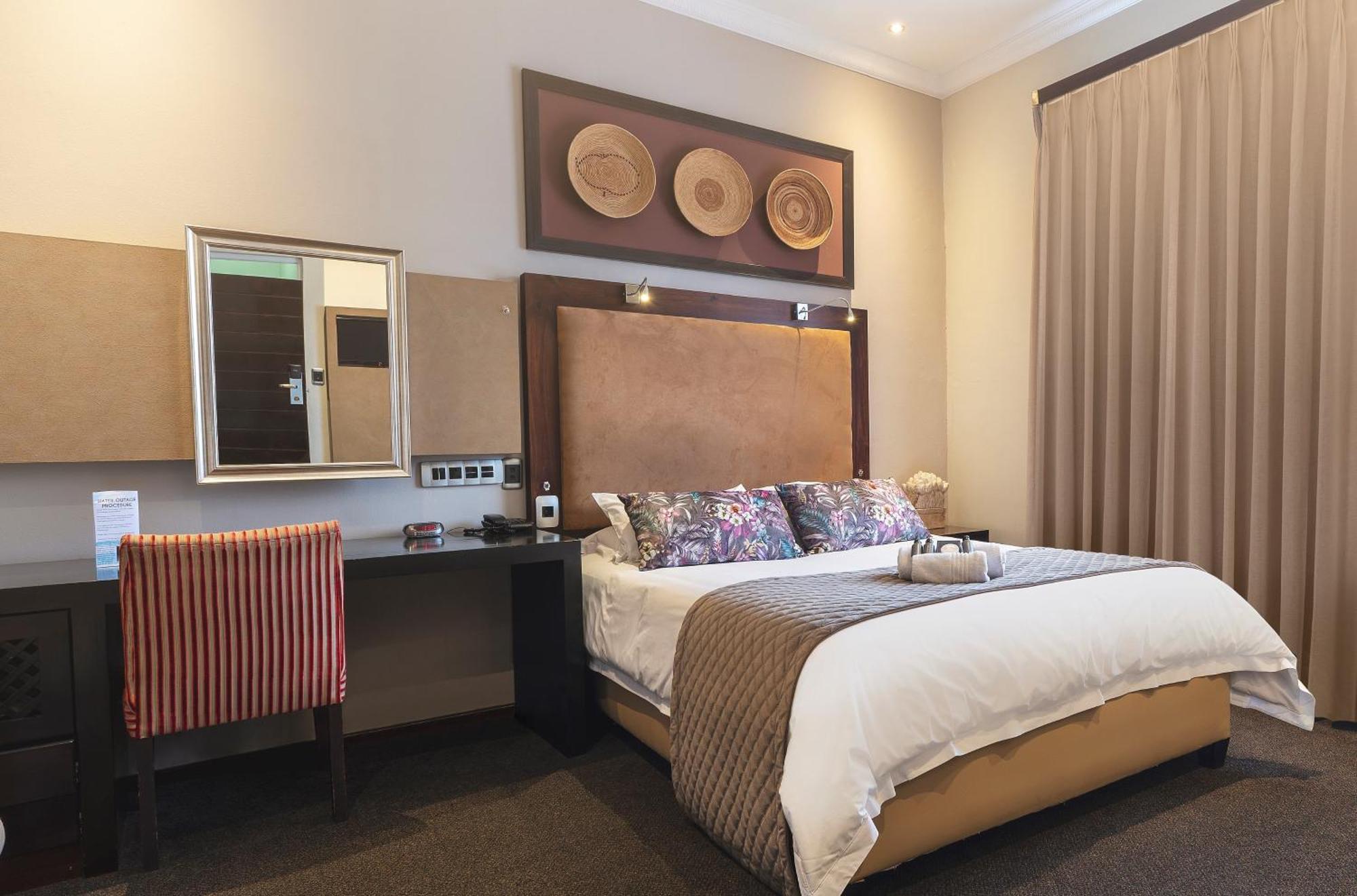 The Graham Hotel Grahamstown Esterno foto